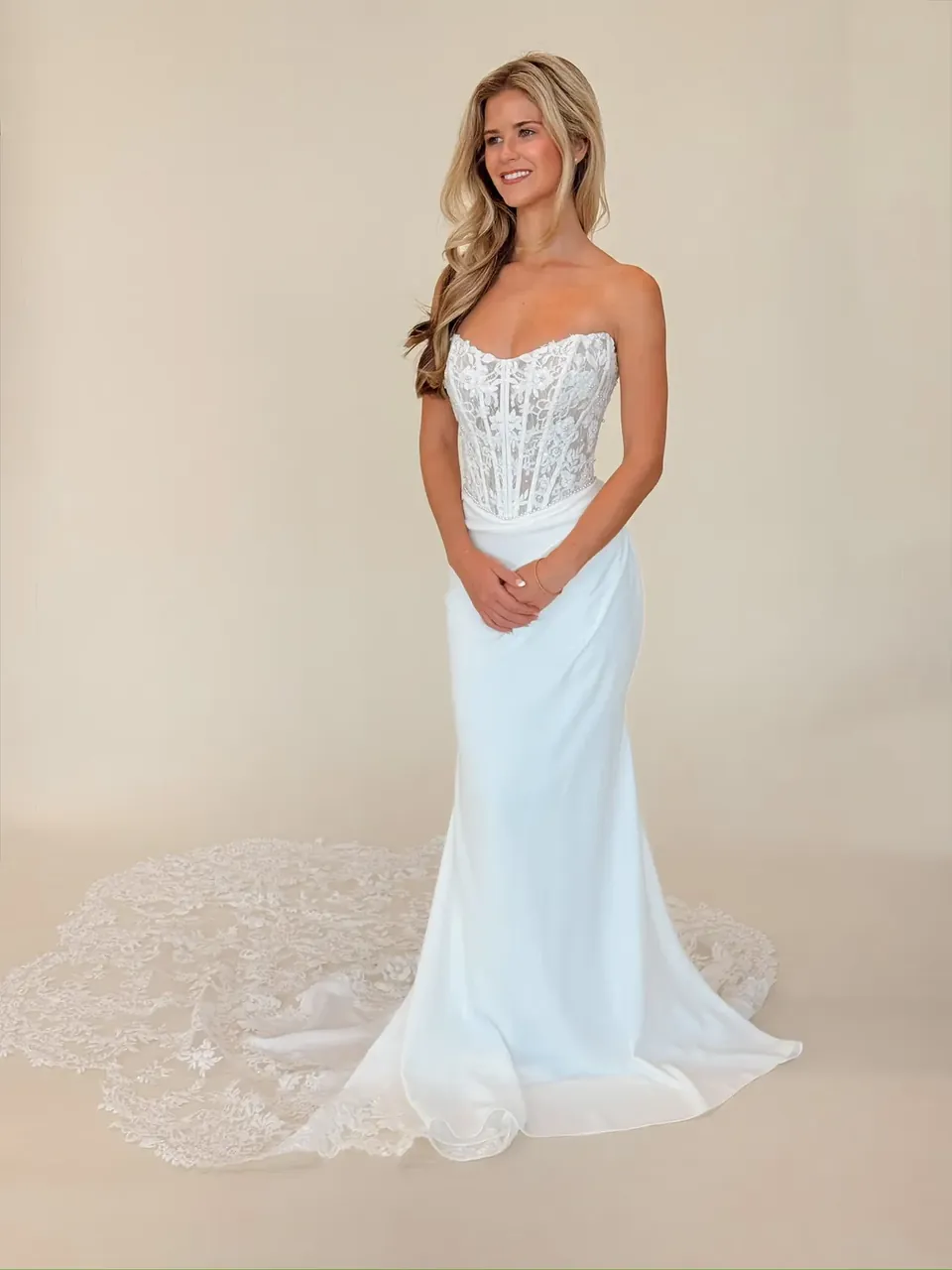 Anora Bridal